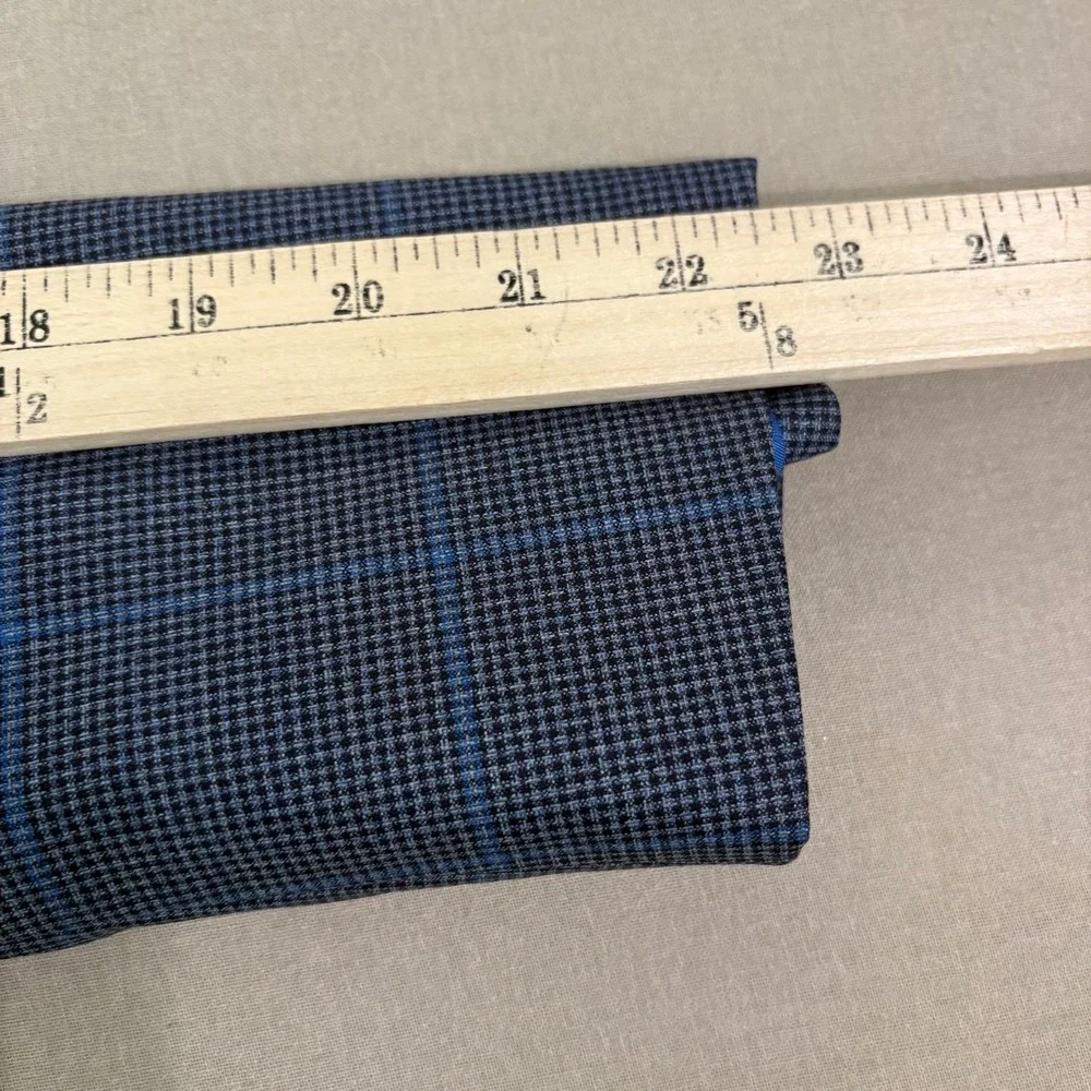Tom James Blazer Sportcoat Men 42 Blue Windowpane Plaid Two-Button Long Sleeves